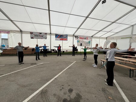 foto pohod upokojenci 4